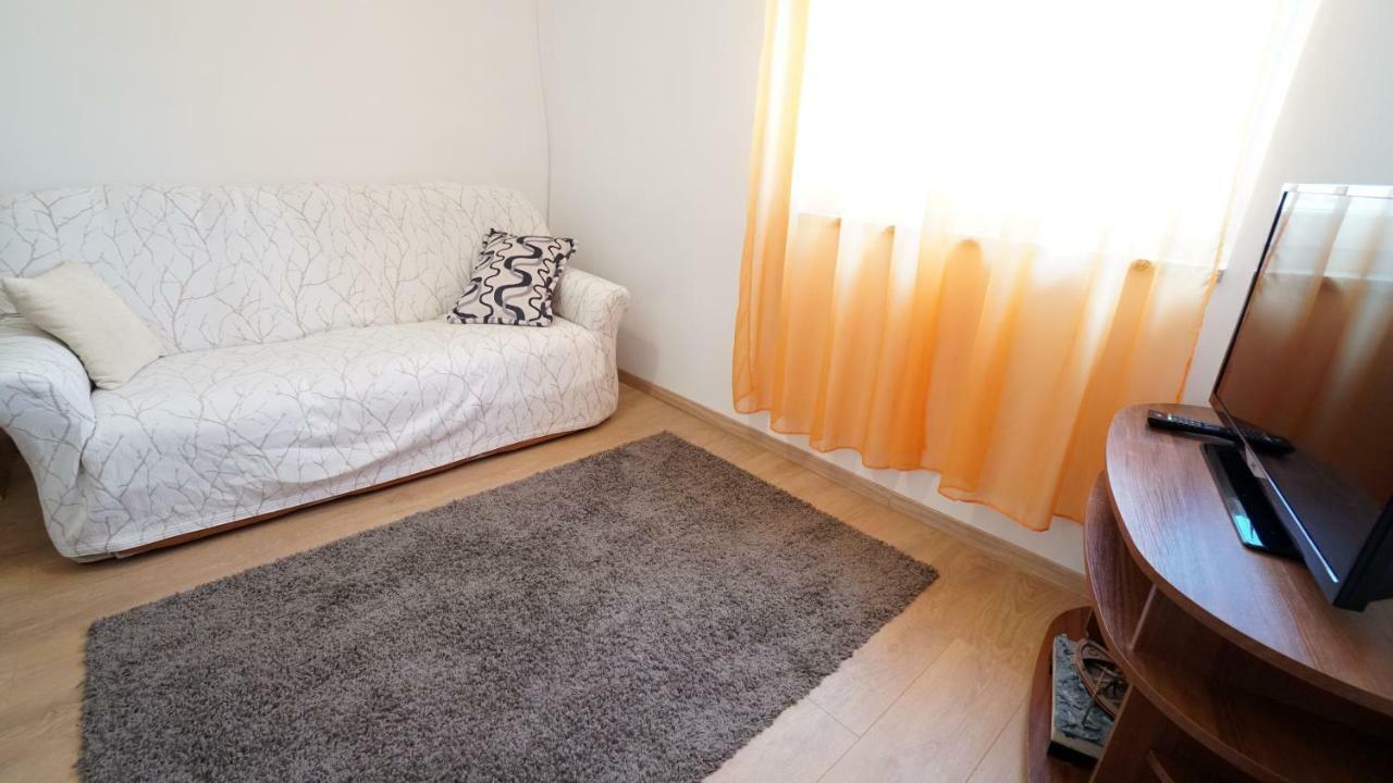 ווינייראץ Apartment Ana מראה חיצוני תמונה