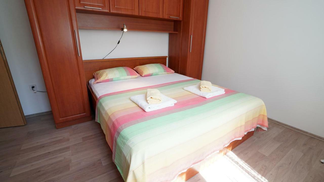 ווינייראץ Apartment Ana מראה חיצוני תמונה