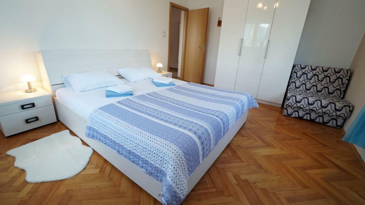 ווינייראץ Apartment Ana מראה חיצוני תמונה