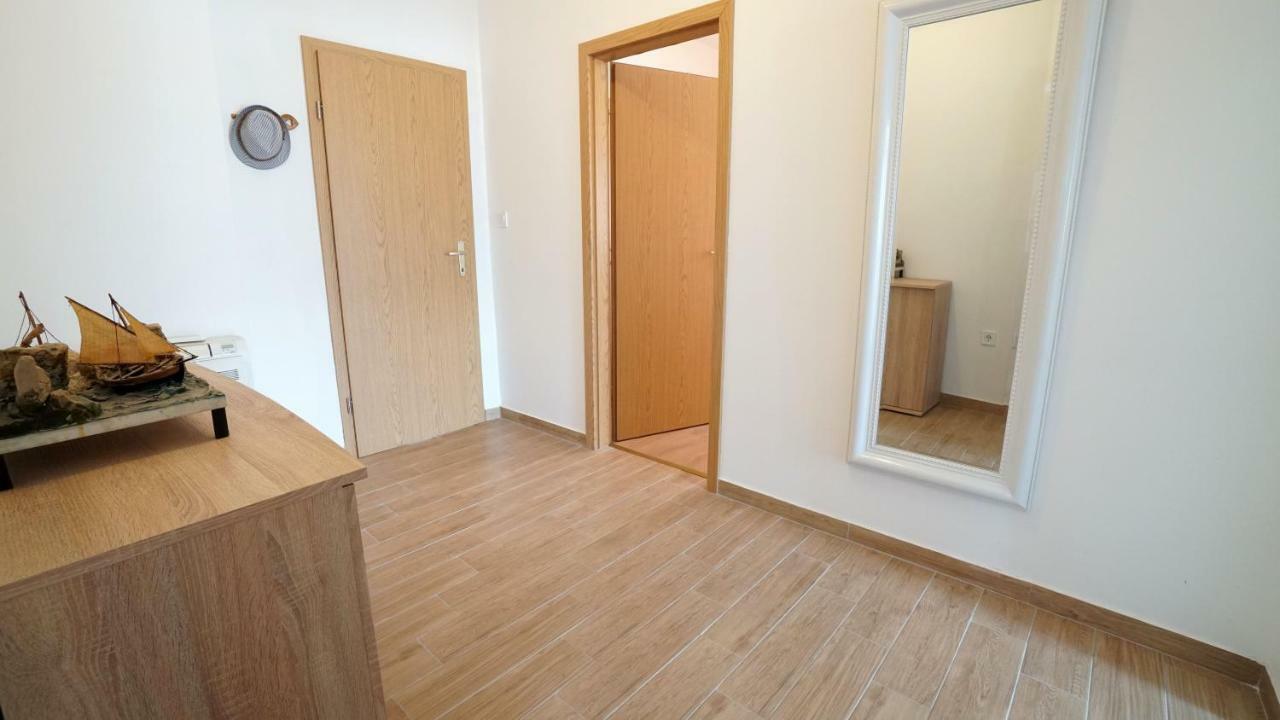 ווינייראץ Apartment Ana מראה חיצוני תמונה