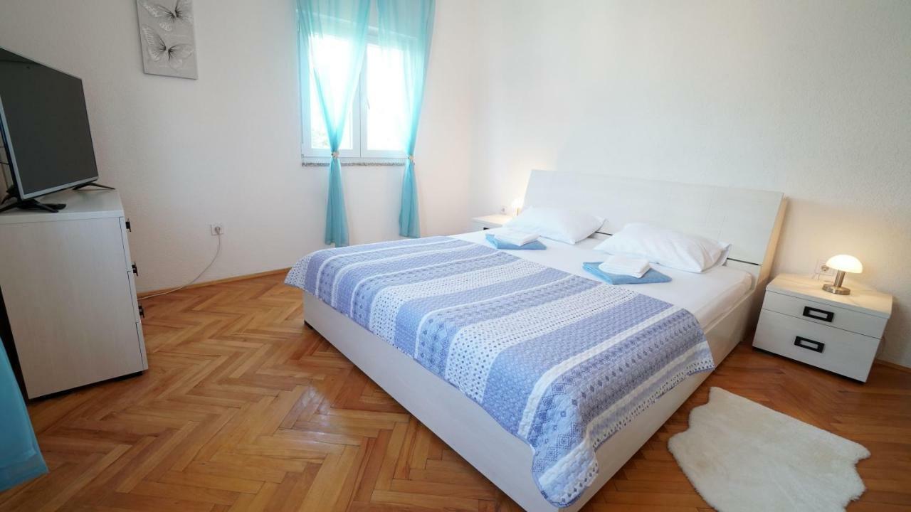 ווינייראץ Apartment Ana מראה חיצוני תמונה